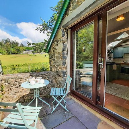 Y Gribyn - Modern Stone Cottage Within Snowdonia'S National Park Dolgellau Bagian luar foto