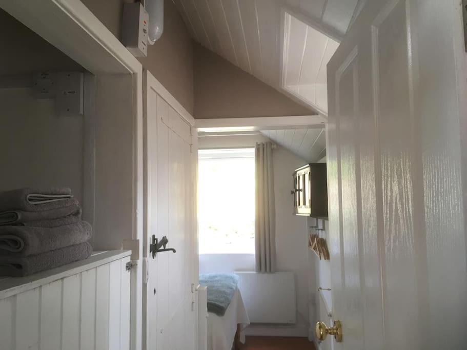 Y Gribyn - Modern Stone Cottage Within Snowdonia'S National Park Dolgellau Bagian luar foto