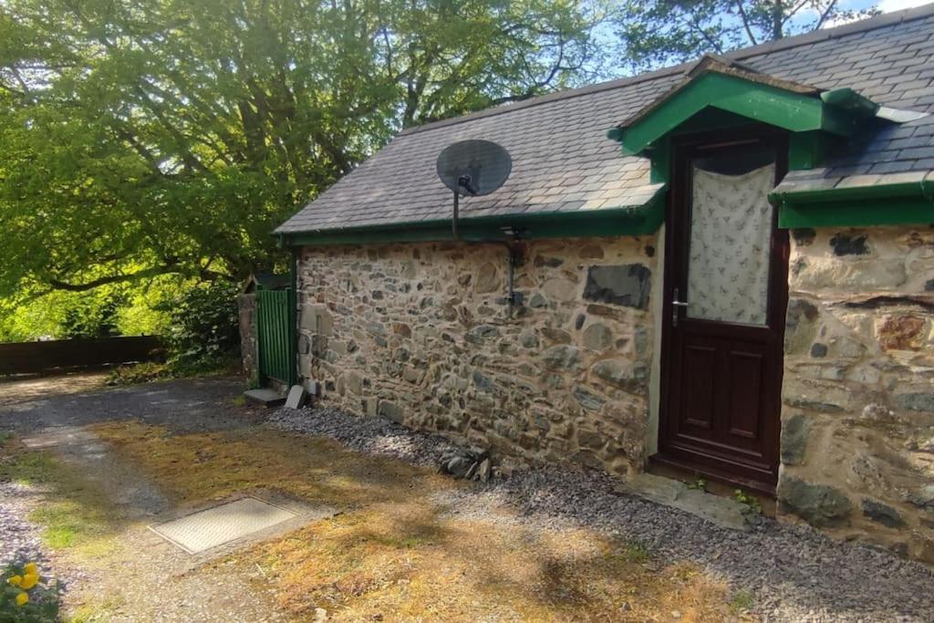 Y Gribyn - Modern Stone Cottage Within Snowdonia'S National Park Dolgellau Bagian luar foto